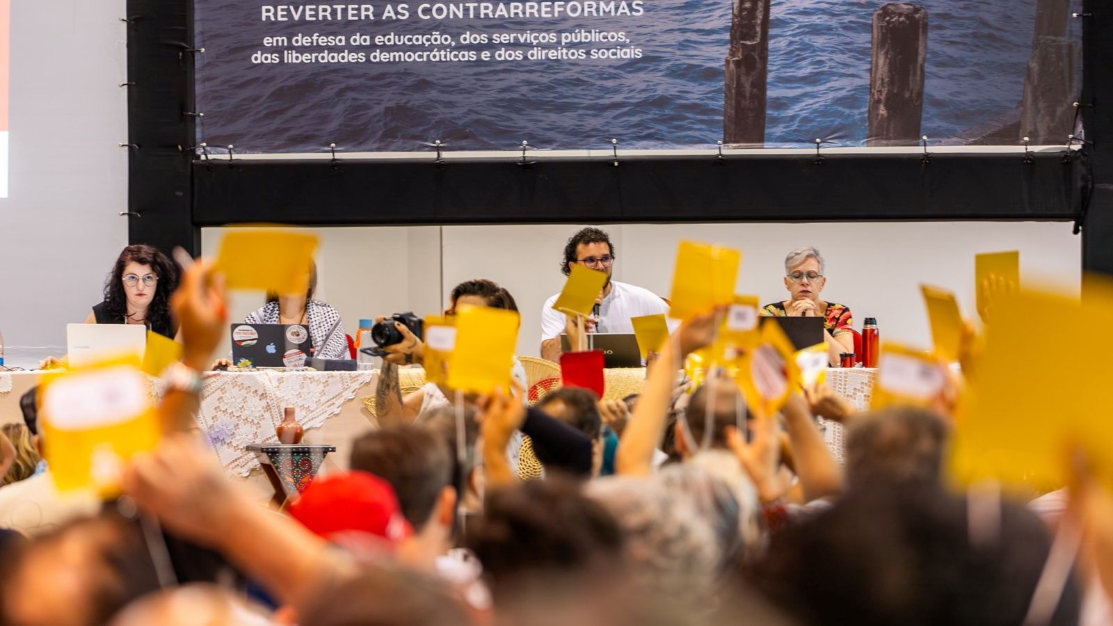 CAMPANHA SALARIAL – Plenária do Congresso do ANDES aprova construção de greve da Educação no primeiro semestre