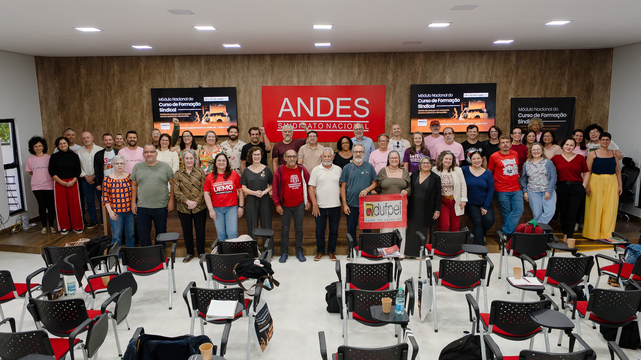 ORGANIZAÇÃO – Curso de Formação Sindical aprofundou debate sobre concepção, história e desafios do sindicalismo
