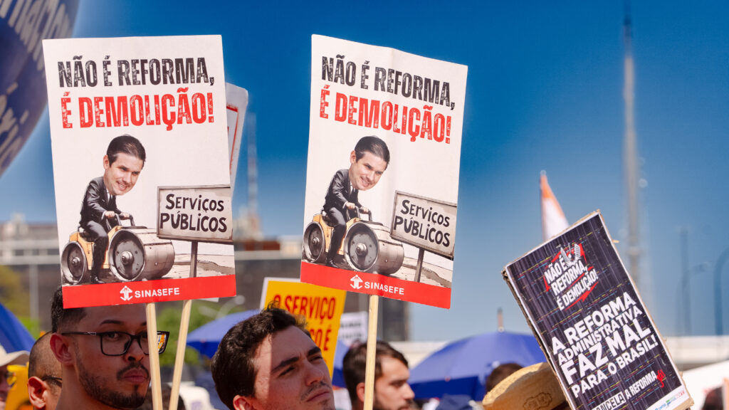 REFORMA ADMINISTRATIVA — Jurista detalha como PEC 38 quebra o Pacto Federativo e ataca aposentadorias