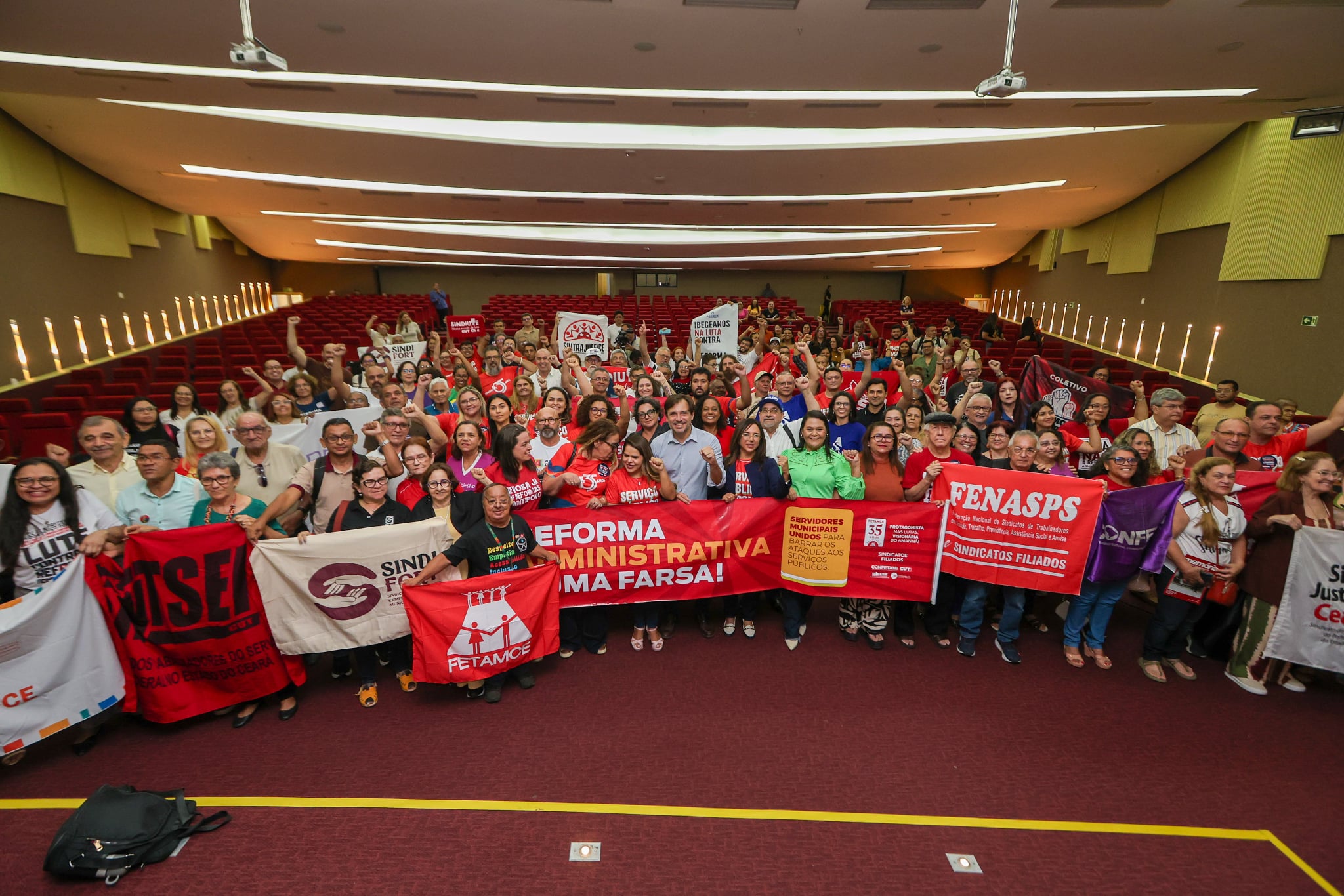 LUTA POR DIREITOS — ADUFC e ANDES participam de audiência pública sobre a Reforma Administrativa na ALECE