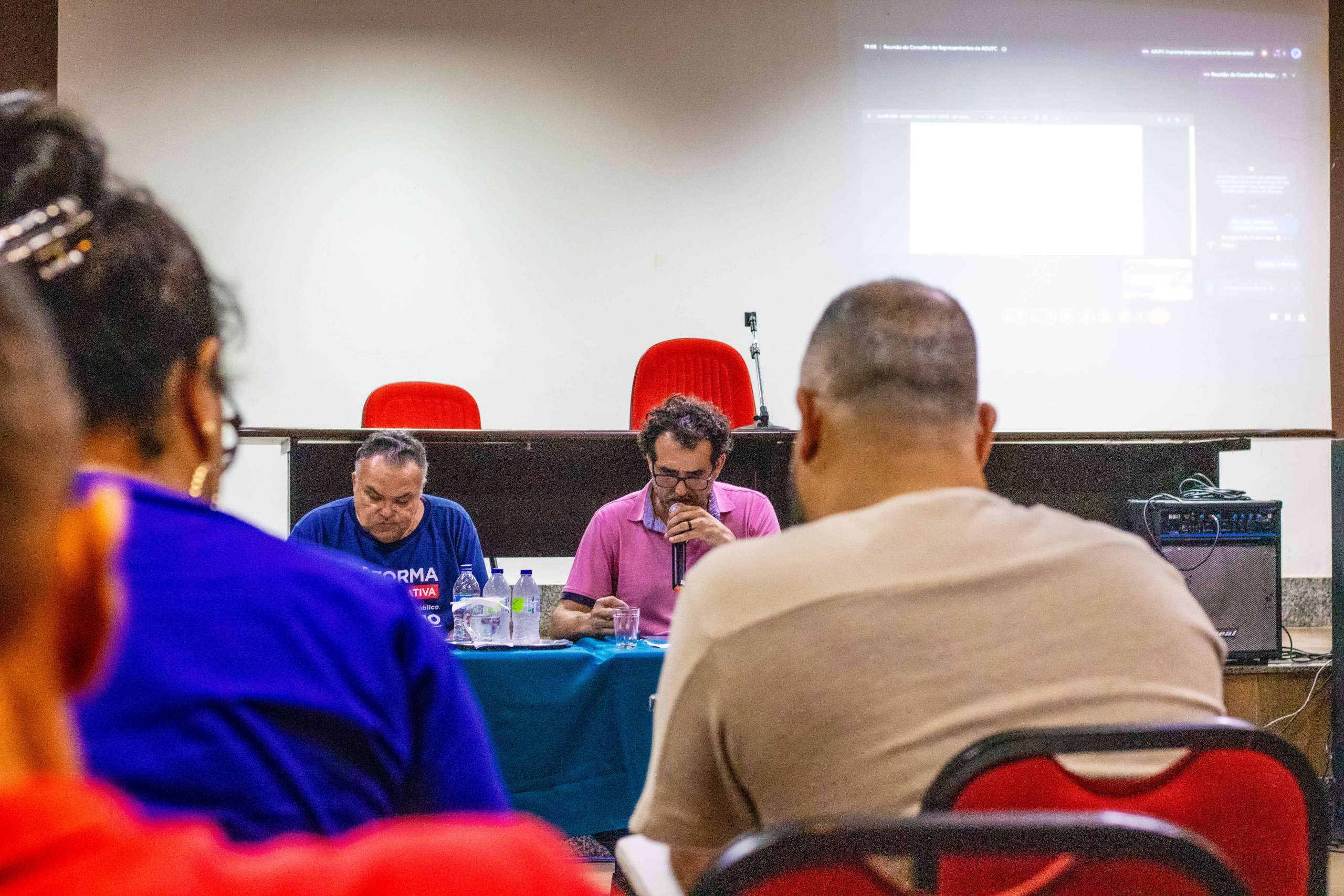 DEMOCRACIA SINDICAL —  Conselho de Representantes da ADUFC debateu o 69º CONAD, Sindicalização e Transparência em reunião na terça-feira (30)